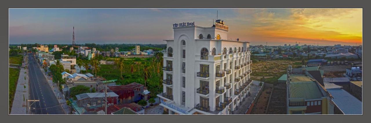 Khach San Yen Chau Hotell Chau Doc Exteriör bild